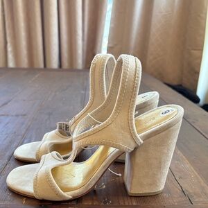 Rachel Comey Viva Cream Block Heel Sandals